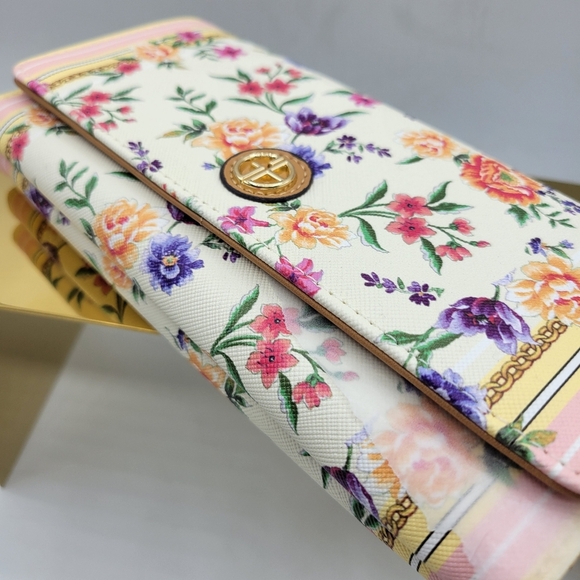 Giani Bernini Floral Women's Wallet • Large - Picture 4 of 8